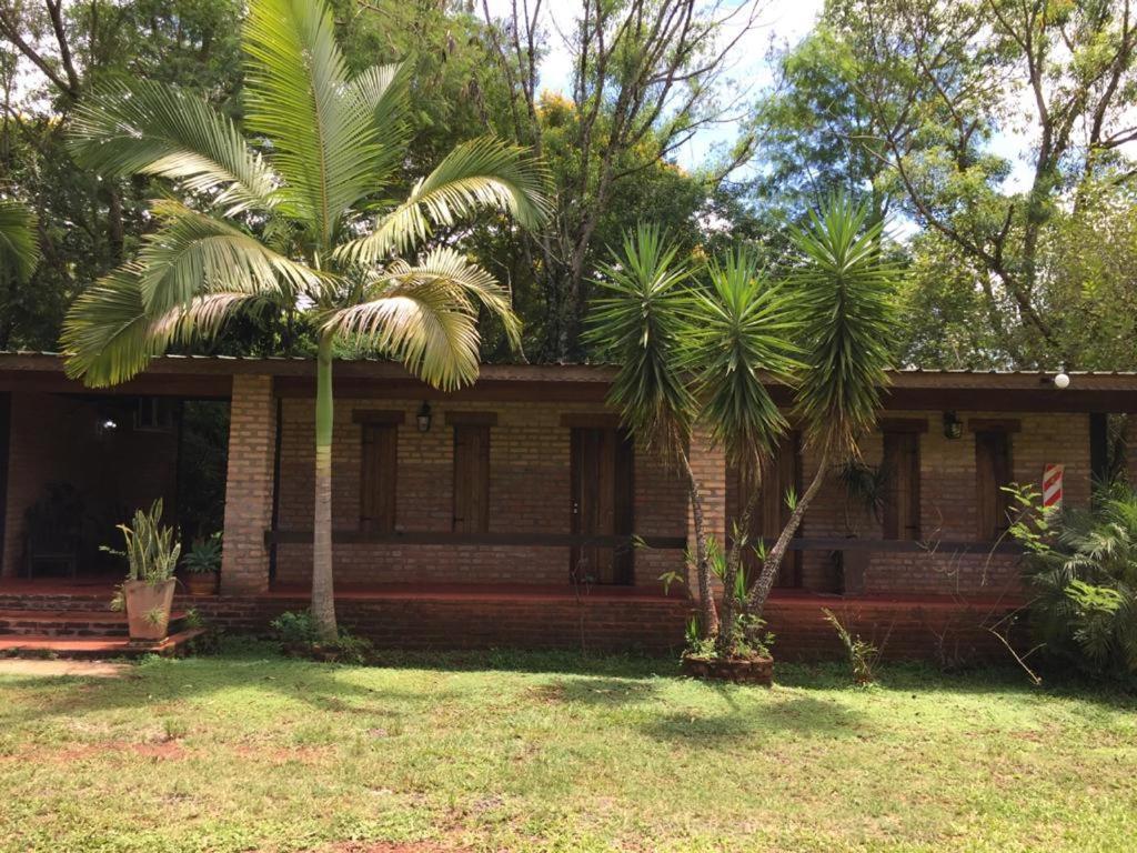 Cabanas Soltame Carnaval Puerto Iguazu Bagian luar foto